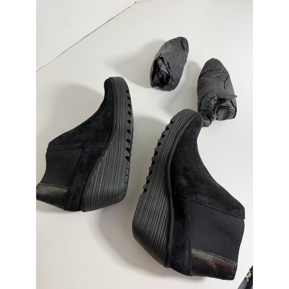 FLY LONDON Black/Pewter Suede Booties Wedge Womens Size 38 - Picture 6 of 8